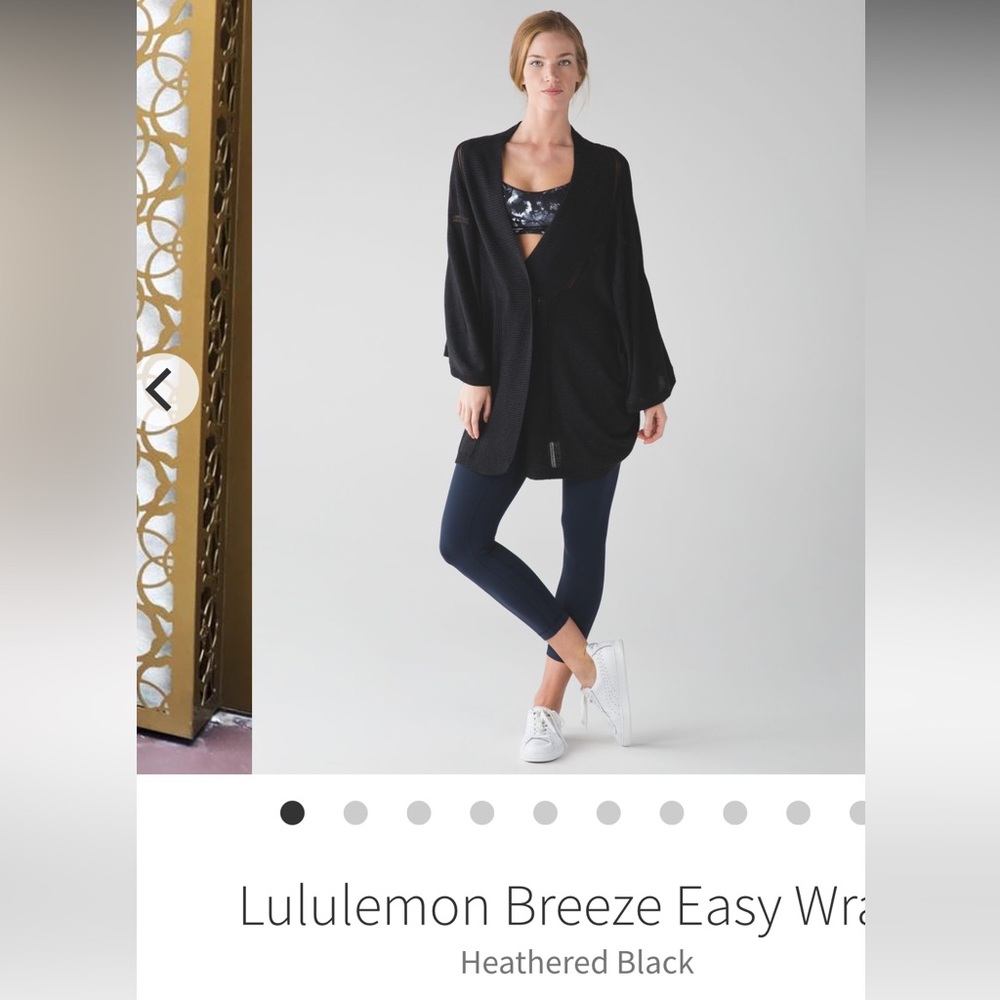 Lululemon Breeze Easy Wrap Heathered Black. Size M/L. EUC